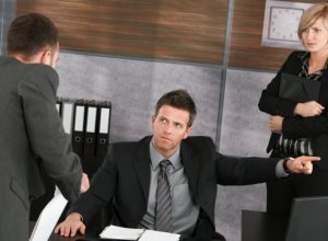 Kimləri işdən çıxarmaq qadağandır? – Qanunun qoruduğu şəxslər bunlardır