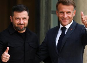 Макрон и Зеленский завтра проведут переговоры в Париже