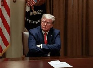 Трамп высмеял Стармера