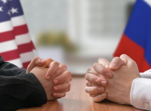 Вэнс заявил, что Трамп хочет восстановить торговлю с Россией
