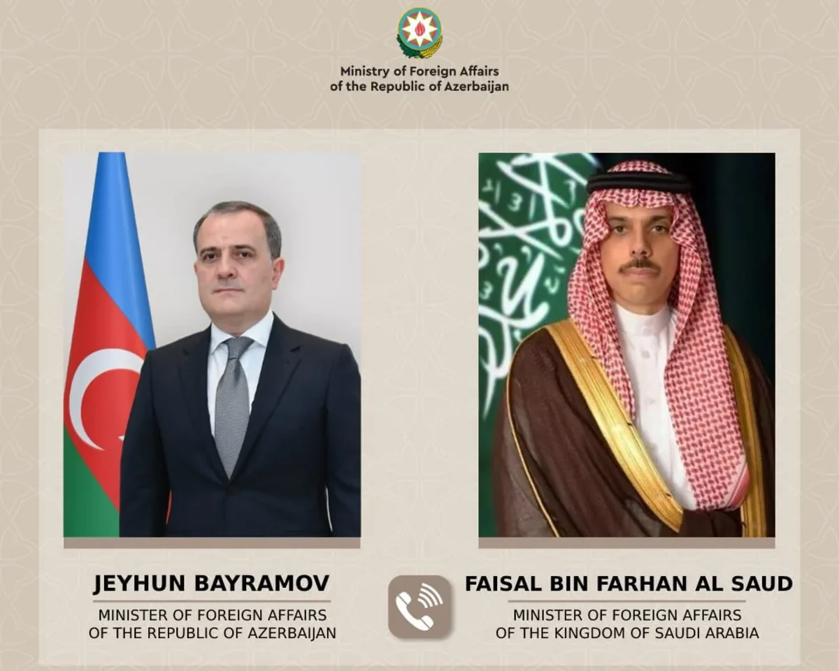 Глава МИД Азербайджана обсудил с саудовским коллегой ситуацию на Ближнем Востоке
