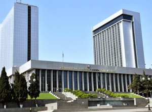 Началось очередное пленарное заседание весенней сессии Милли Меджлиса