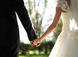 Снизилось число браков и разводов