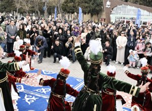 В Великобритании для учащихся Европейской азербайджанской школы организовали праздник Новруз