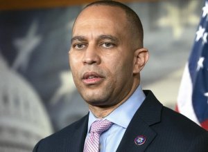 Демократы призвали к смене режима в США