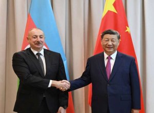 Си Цзиньпин поблагодарил Алиева