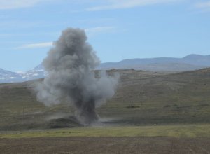 В Агдаме местный житель подорвался на мине
