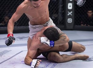 Асаф Чопуров досрочно защитил чемпионский пояс в UAE Warriors