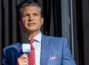 США заявили, что отслеживают действия России и Китая вокруг Ирана