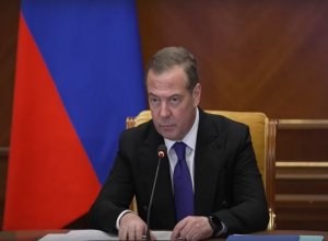 Медведев заявил о необходимости борьбы с формированием этнических анклавов в РФ