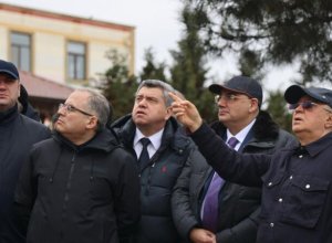 Глава МЧС осмотрел пострадавший от дождя район-ВИДЕО-ФОТО