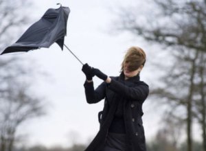 Порывы ветра в Баку и на Абшероне превысили 20 м/с