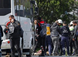 İstanbulda İsrail konsulluğunun qarşısında atışma: ölən və yaralananlar var - YENİLƏNİB - VİDEO