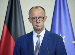 Мерц обсудил ситуацию на Ближнем Востоке с премьер-министром Пакистана