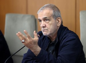 Масуд Пезешкиан встретился с главнокомандующим пакистанской армией