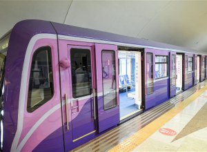В бакинском метро сократили интервалы между поездами