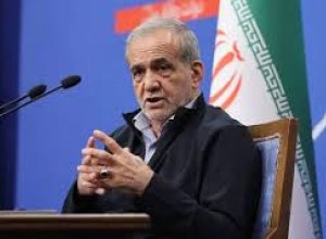 Пезешкиан: Блокада и угрозы со стороны США мешают мирному урегулированию конфликта