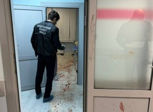 В Дагестане мужчина напал с ножом на врачей в больнице