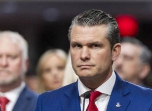 Хегсет: Ни одно судно не пройдет Ормуз без разрешения Вашингтона