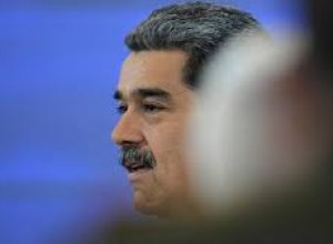 Власти США разрешили Венесуэеле оплатить юридические услуги для Мадуро