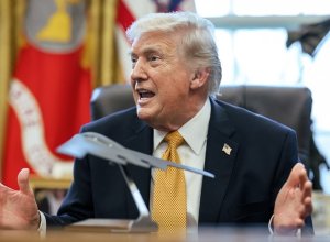 Трамп допустил продолжение переговоров с Ираном по телефону