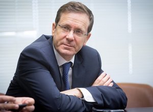 Турция не пустила самолёт Герцога через своё небо