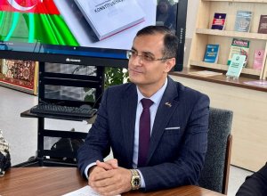 Qlobal güclərin Yaxın Şərq rəqabəti və regional təhlükəsizlik: hüququn səsi, gücün dili və Azərbaycanın uğurlu strateji mövqeyi