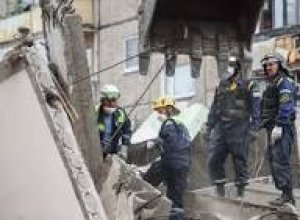 В Екатеринбурге обрушилась часть кровли колледжа, эвакуированы 97 человек