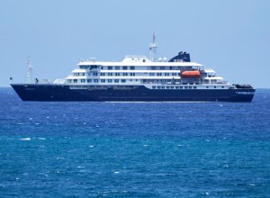 ВОЗ: Вспышка хантавируса на лайнере MV Hondius связана с поездкой пары в Южную Америку