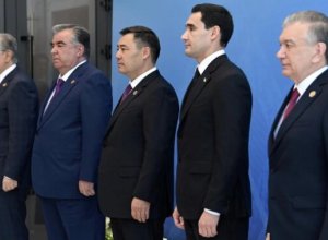 Лидеры Центральной Азии впервые отказались ехать на парад 9 мая в Москву