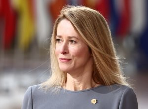 Каллас выступила против назначения Шрёдера переговорщиком с Россией
