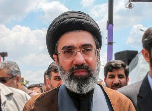 Садеги: Иран ведет переговоры с США под руководством Хаменеи
