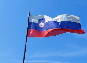 Янез Янша принес присягу в качестве премьера Словении
