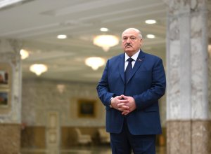Лукашенко сообщил о скором визите в Минск доверенного лица Макрона