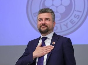В Турции задержан мэр муниципалитета и десятки его сотрудников