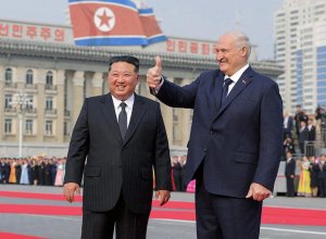 Никакой он там не диктатор - Лукашенко