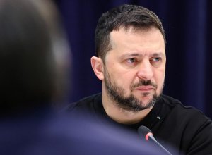 Зеленский поручил завершить войну с Россией