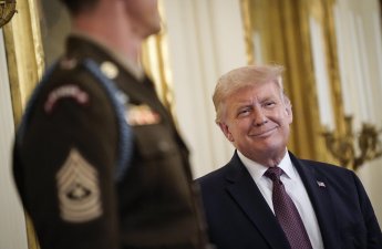 Трамп намерен уволить из армии 15 тыс. трансгендеров