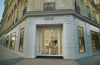 Christian Dior ликвидировал свою компанию в Азербайджане