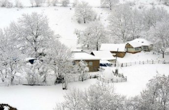 Dağ kəndlərində qarın hündürlüyü 15 santimetrə çatıb