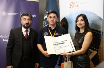 UNEC-in tələbələri “Technest Demo Day” sertifikatını qazanıblar