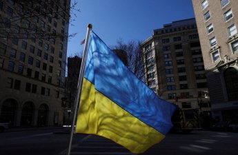 Украина получила $1 млрд от Великобритании и Японии