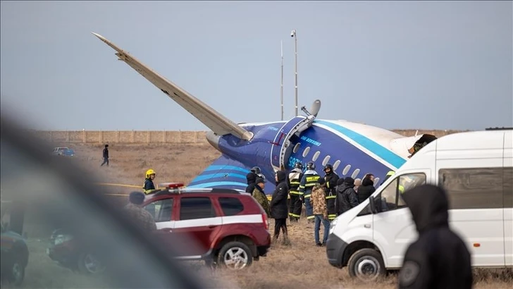 Специалисты Embraer отправились в Актау для расследования крушения самолета AZAL