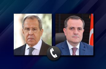 Lavrov Ceyhun Bayramova zəng edib