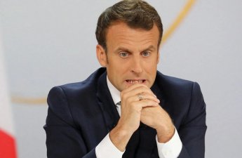 Le Figaro: Более 60% французов выступают за отставку президента Макрона