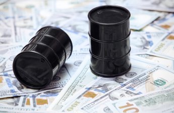 Цена на азербайджанскую нефть упала ниже 79 долларов