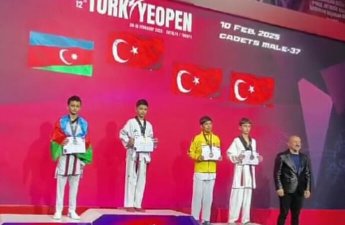 Azərbaycan taekvondoçusu Türkiyədə gümüş medal qazandı