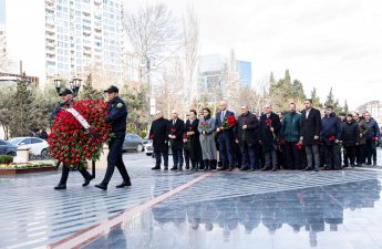 “Azərsun Holdinq” rəhbərliyi Xocalı abidəsini ziyarət edib - Fotolar