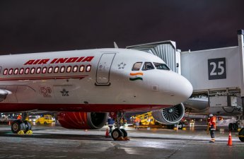 Следовавший в США самолет Air India вернулся в Мумбаи после сообщения о бомбе