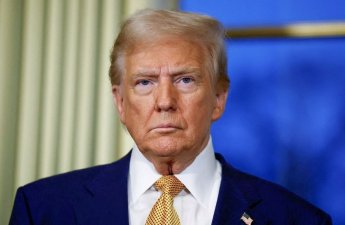 Трамп заявил, что Иран должен полностью прекратить поддержку хуситов